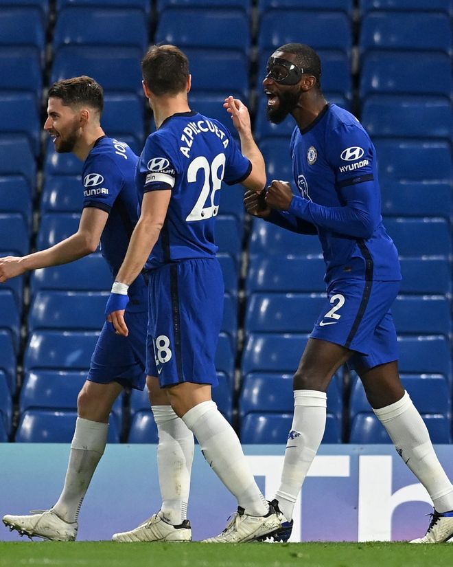 公牛开局5胜0负后4胜9负，排名从东部第一跌至第十